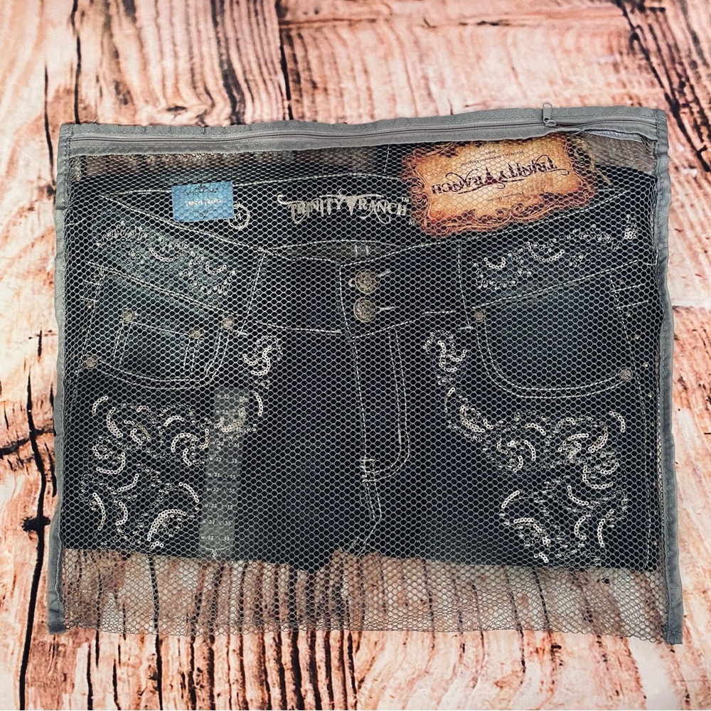 Trinity Ranch Bootcut Jeans - Picture 7 of 15